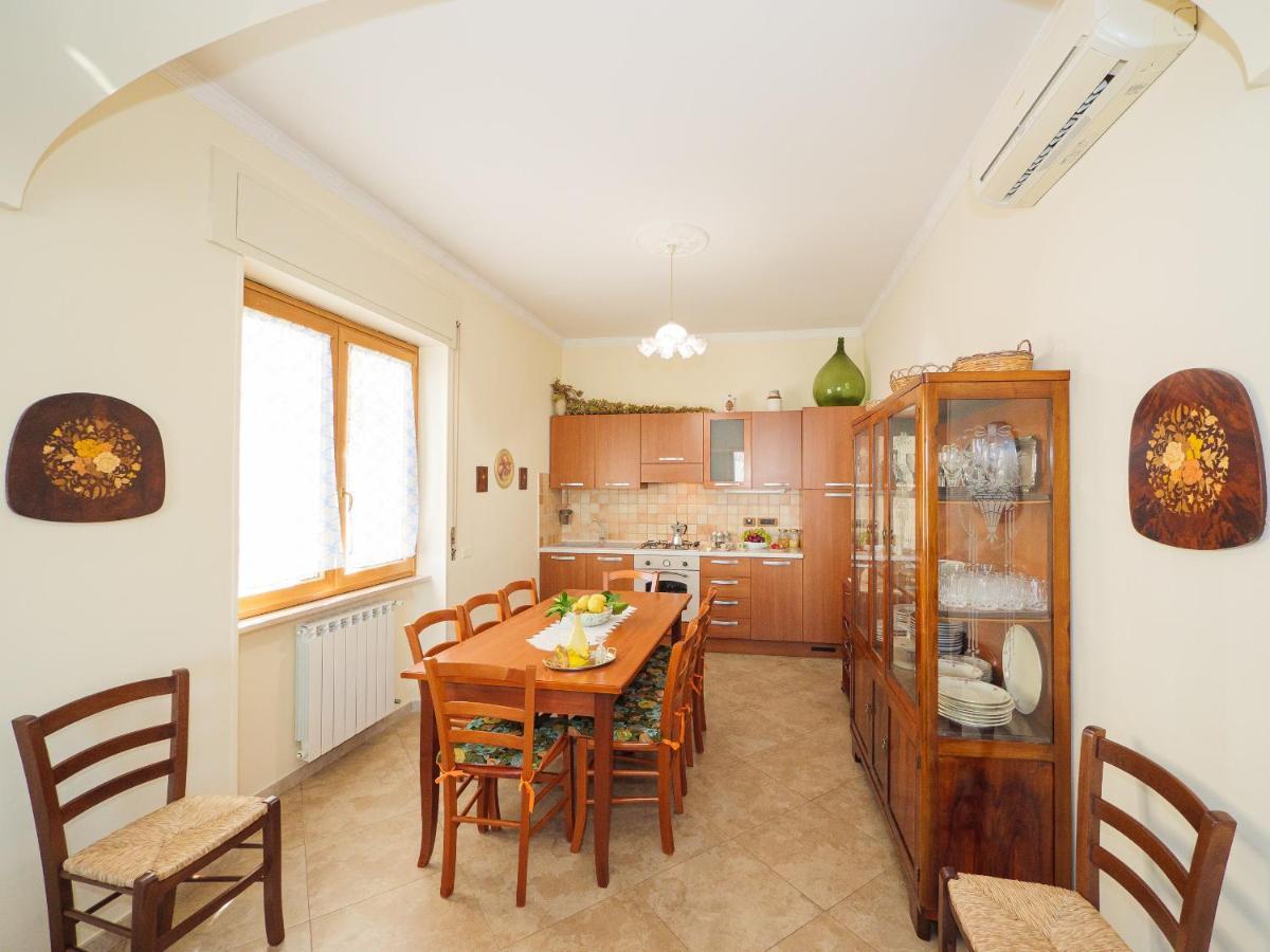 ARANCI 67 - convenient apartment in Sorrento centre Esterno foto